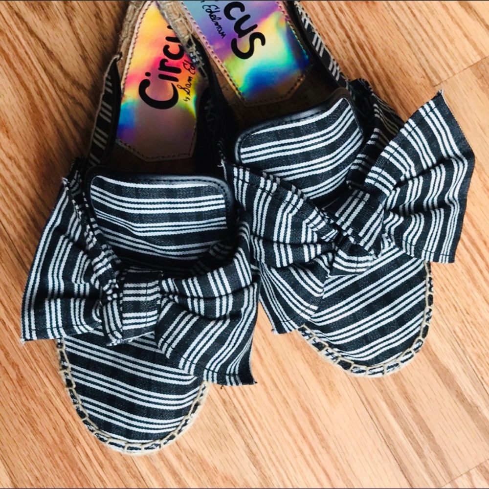 Sam Edelman pretty Flat cloth Espadrilles  w/ Bow